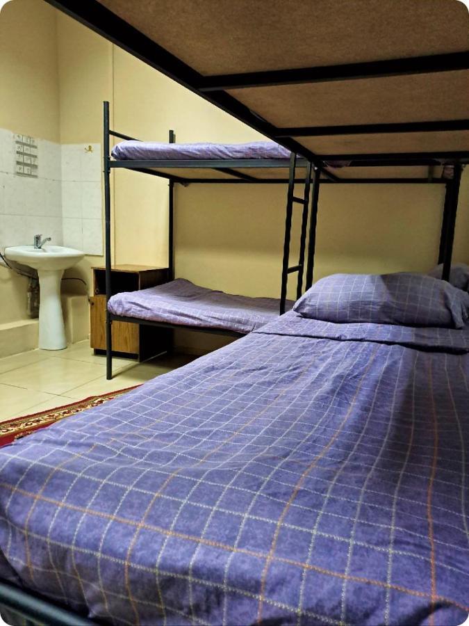 Fox Park Hostel Ałma Ata Zewnętrze zdjęcie